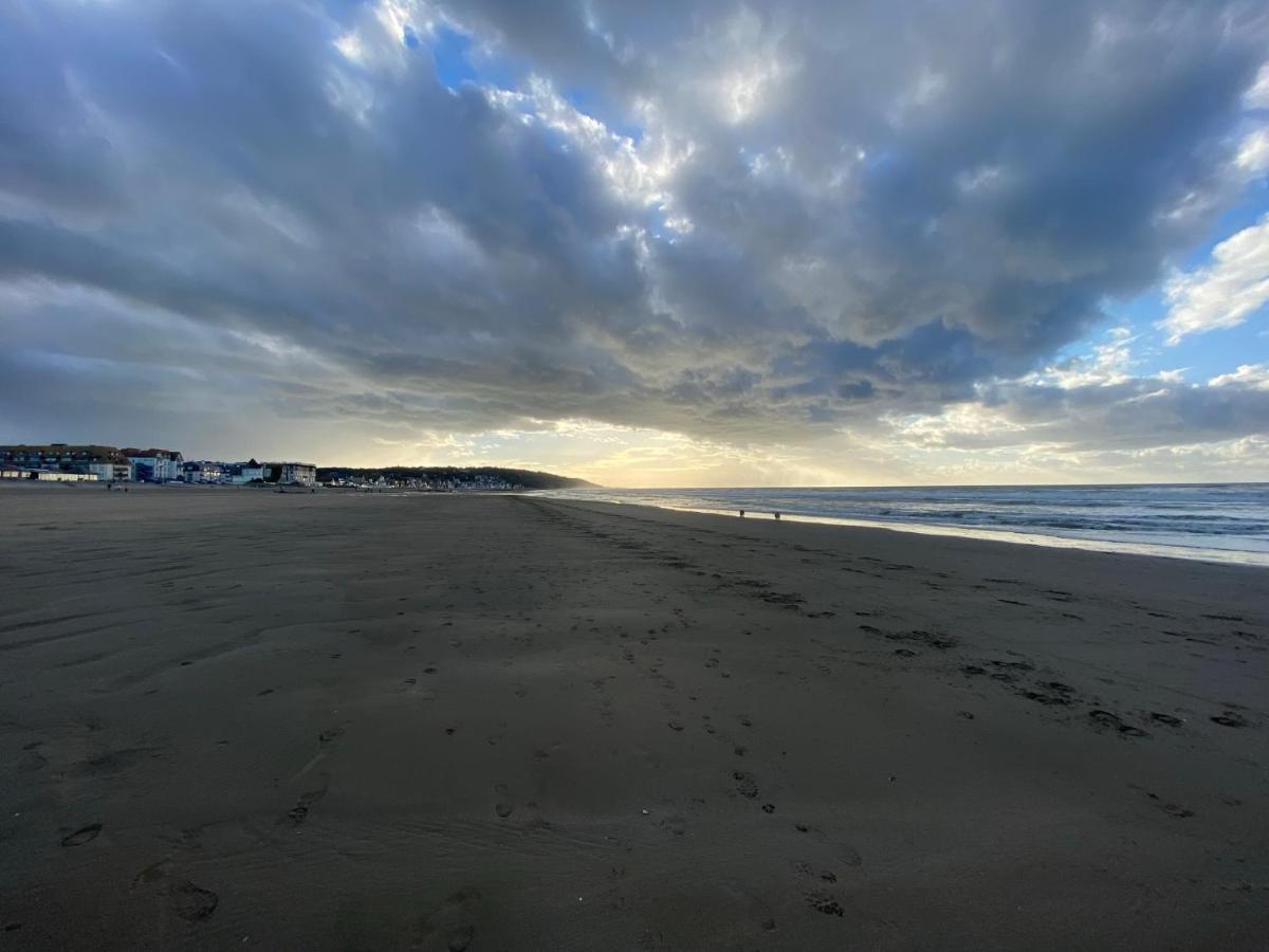 Appartement Avec Jardin A 30M De La Plage Villers-sur-Mer Kültér fotó